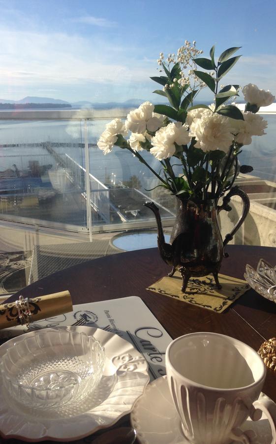 Donna'S Bed & Breakfast White Rock Extérieur photo